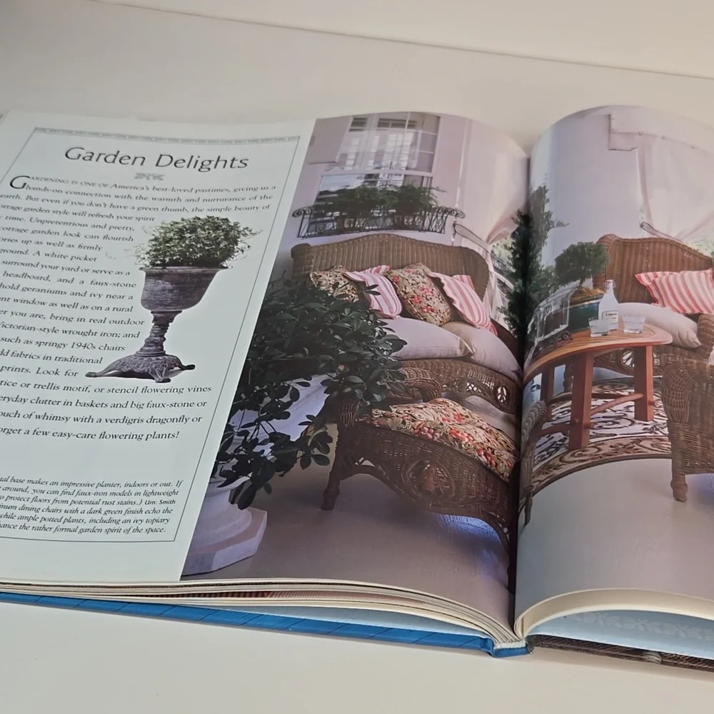 Cottage Style by Mary Wynn Ryan Hardcover Book Decorating Coffee Table 128 Pgs